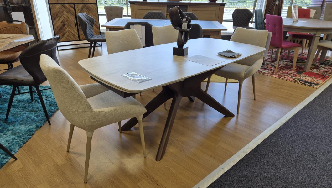 Table Et Chaises Magasin De Meuble Calais